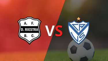 Dep. Riestra logró un agónico empate ante Vélez