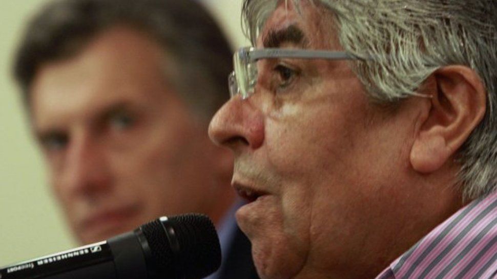 Moyano junto a Macri