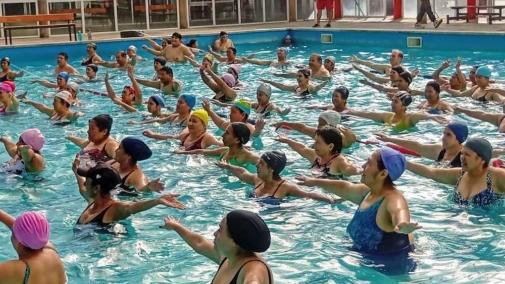 Comienzan las clases de Aqua Fitness para adultos mayores en San Salvador de Jujuy Comienzan las clases de Aqua Fitness para adultos mayores en San Salvador de Jujuy