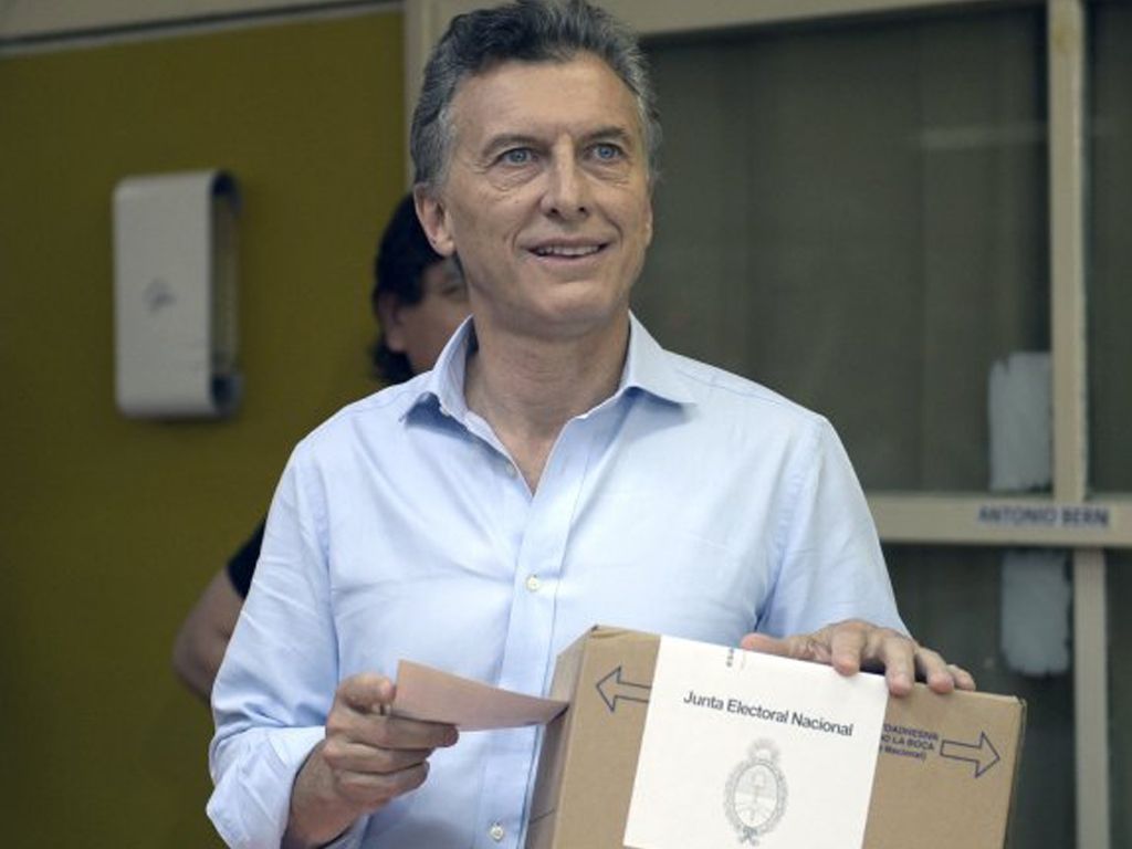Macri emitió su voto