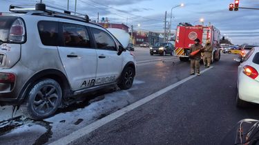 Incendio en Ruta 9 - barrio Sargento Cabral