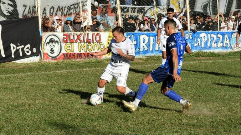 Altos Hornos Zapla vs Talleres de Perico (Foto: Prensa Altos Hornos Zapla).