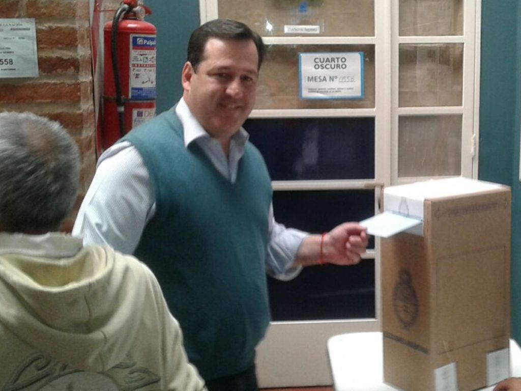 Votó Alejandro Snopek