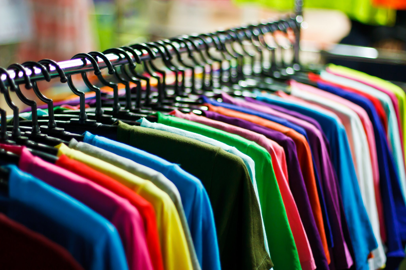 Cruce del Gobierno con el sector textil por las importaciones y el impacto en la industria local.