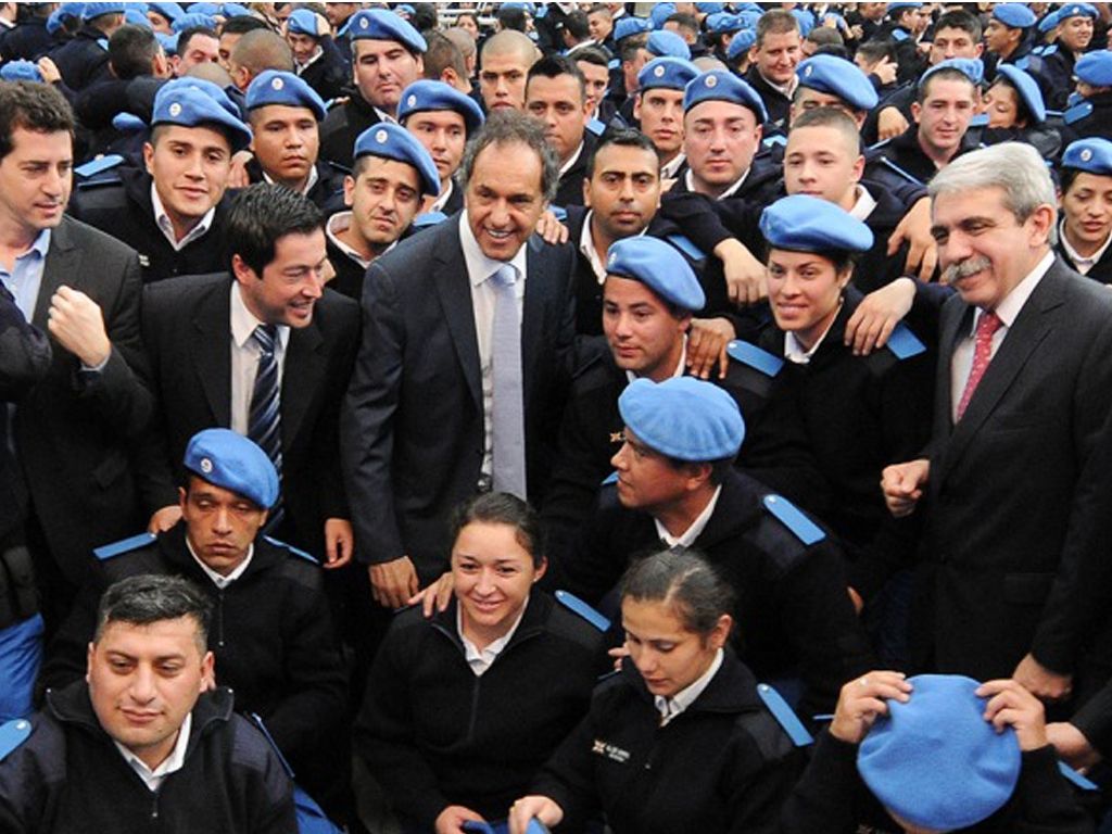 Acto en Malvinas Argentinas