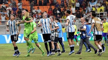 Argentina le ganó a Brasil y pasó a semis