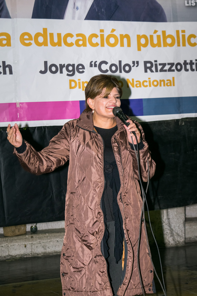 La candidata a legisladora al Parlasur, María Inés Zigarán, recordó el histórico triunfo de Raúl Alfonsín, el 30 de octubre de 1983, que marcó la recuperación de la democracia.