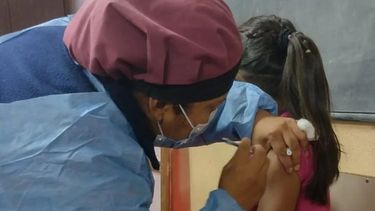 Covid-19: así es el cronograma de vacunación en las escuelas esta semana