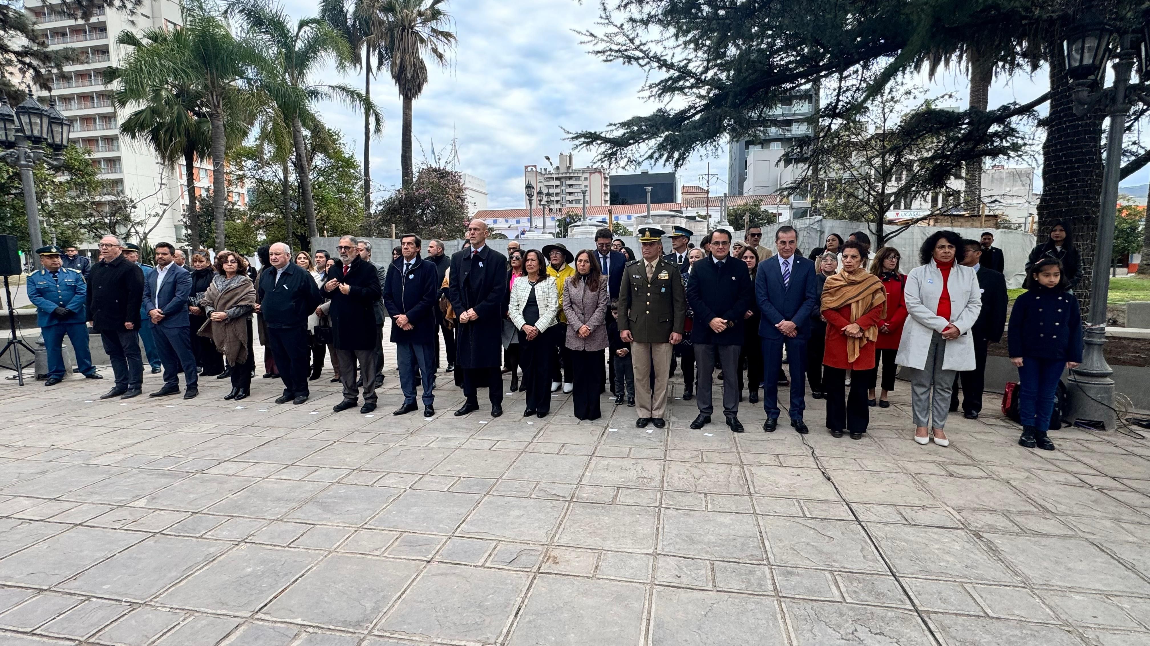 Acto central del 23 de Agosto en Plaza Belgrano.