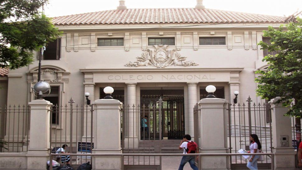El Nacional 1 supera la media de Jujuy y del país en lengua y matemática