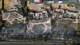 El incendio consumió mansiones en medio de la sequía y altas temperaturas.