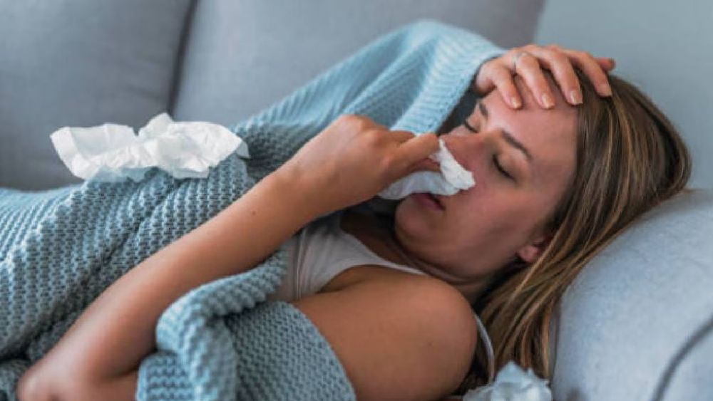 Cómo diferenciar la gripe del resfrío y porqué es importante