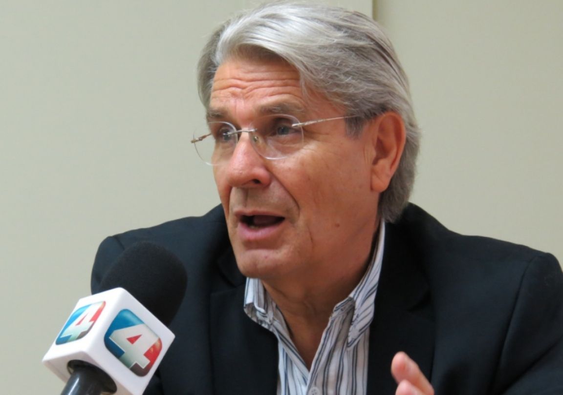 Elio Hernández