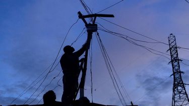 Un hombre reibió una descarga eléctrica en San Pedro. Un hombre reibió una descarga eléctrica en San Pedro.