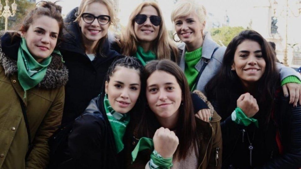 Lali Espósito, Jimena Barón y Griselda Siciliani presentes en la marcha
