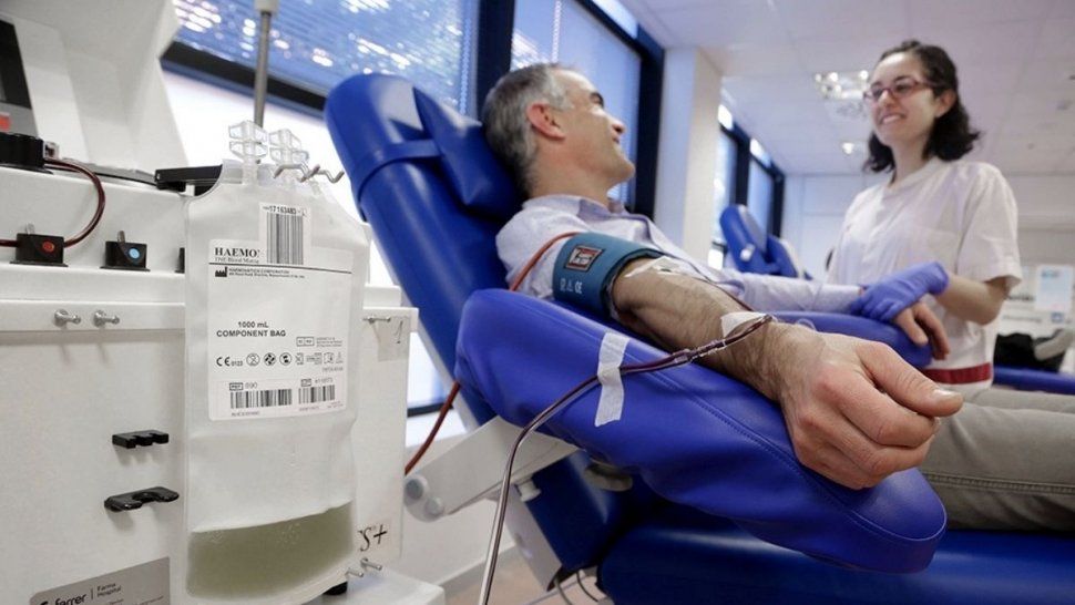 estados unidos suspendio los tratamientos con plasma