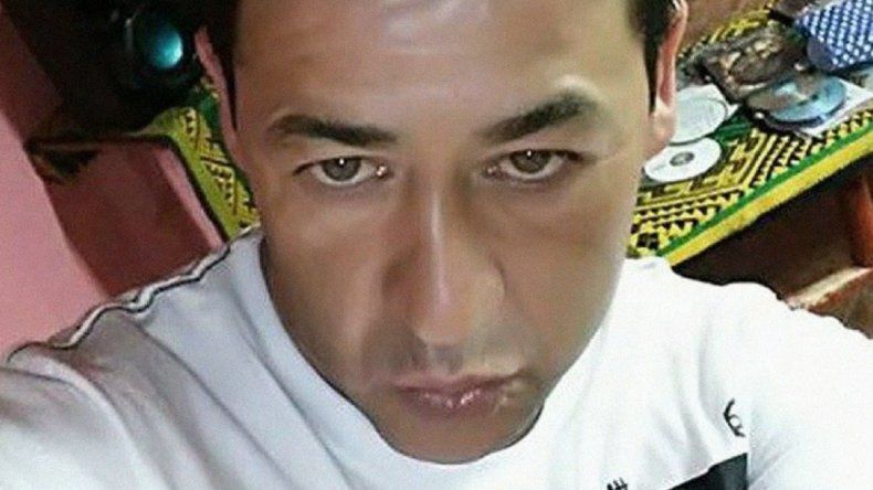 ¡Aberrante! Mató a su expareja y a su hija en plena calle
