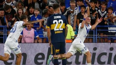 Vélez le ganó a Boca por 2 a 1 en el José Amalfitani Vélez le ganó a Boca por 2 a 1 en el José Amalfitani