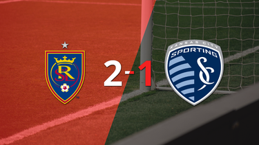 Real Salt Lake logró una victoria como anfitrión por 2 a 1 frente a Sporting Kansas City
