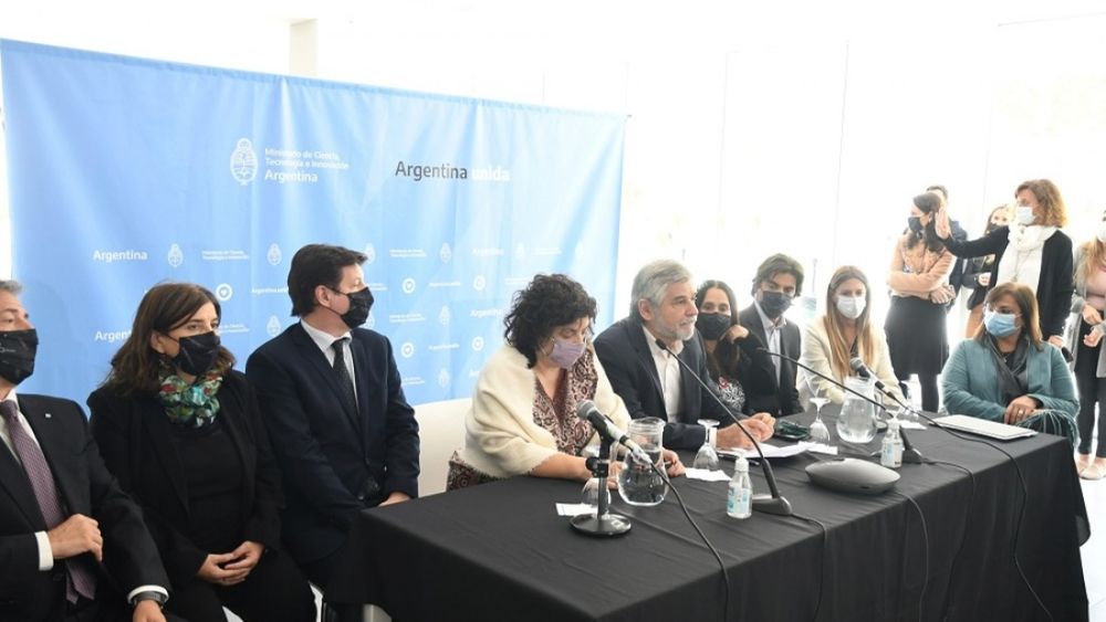La vacuna, que será utilizada como refuerzo, fue efectuada por investigadores de la Unsam y el Conicet.