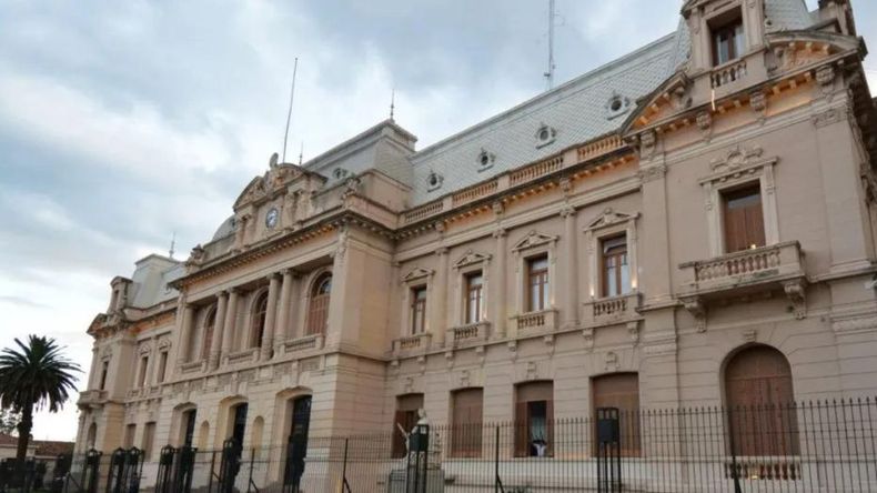 Cómo será el traspaso de mando entre Gerardo Morales y Carlos Sadir