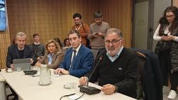 Raúl Jorge con intendentes del país en el Congreso