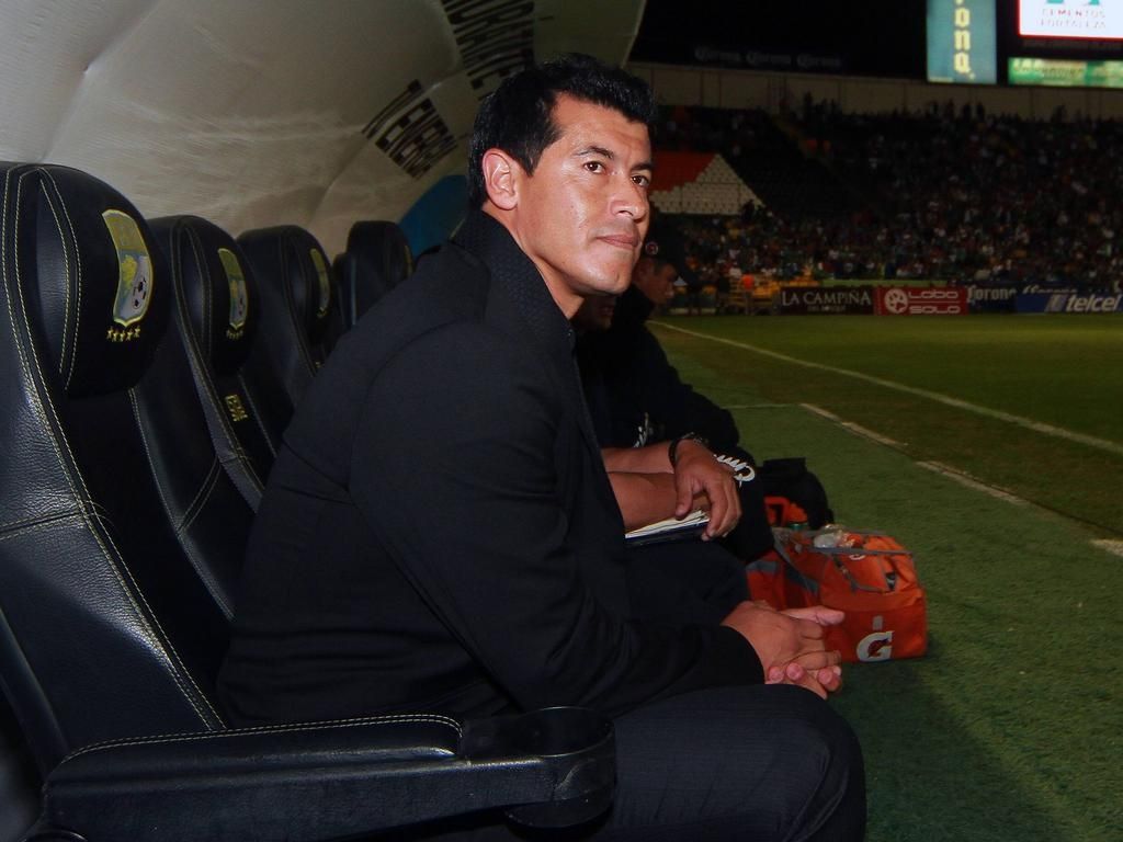 Almiron con la obligación de ganar