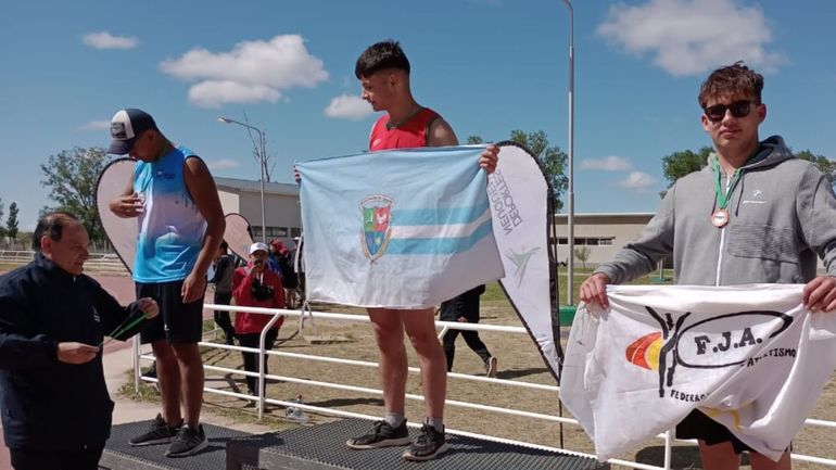 Guillermo Strizic ganó la medalla de bronce en lanzamiento de martillo