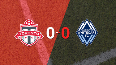 Toronto FC y Vancouver Whitecaps FC no se sacaron ventaja y terminaron sin goles
