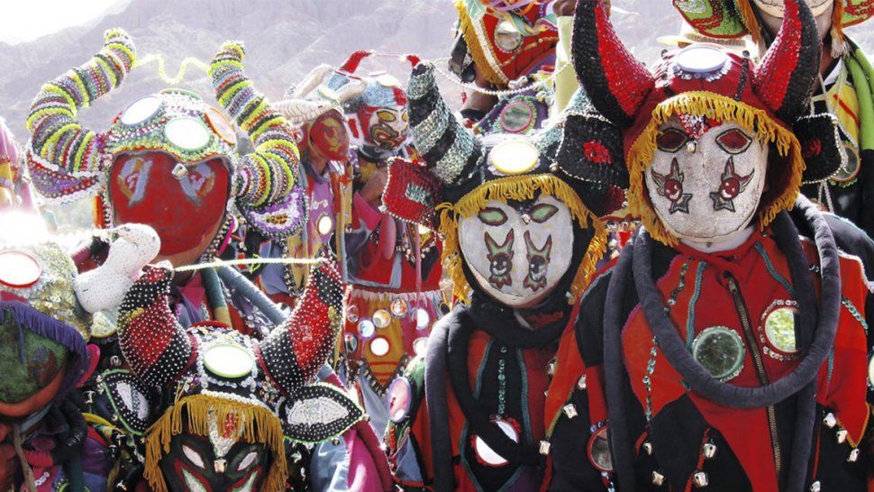 Las comparsas jujeñas despiden el carnaval 2019 y entierran al Pujllay