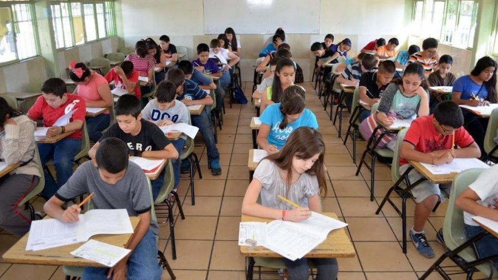 Hoy y mañana se rinden los exámenes de ingreso en los colegios estatales