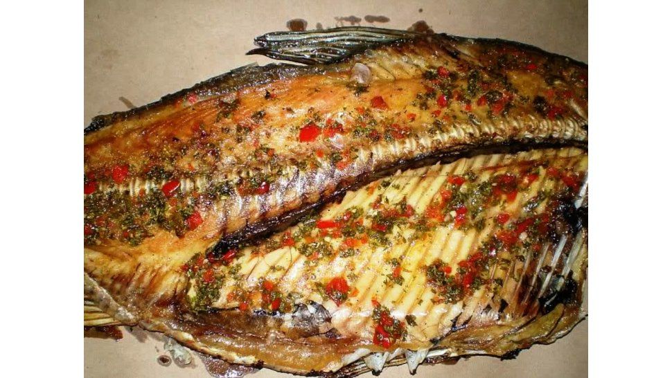 Sábalo relleno con verduras