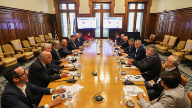 Reunión en la Unión Industrial Argentina.